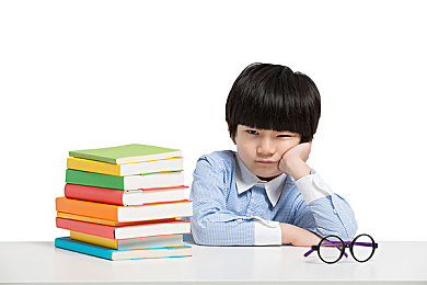 媳妇生日3q后续情节解析：爱情与责任交织：揭秘《媳妇生日3q》惊喜背后的温情转折-1