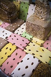 日韩 欧美 精品：探寻东方韵律与西方奇境，游戏世界中的璀璨瑰宝-1