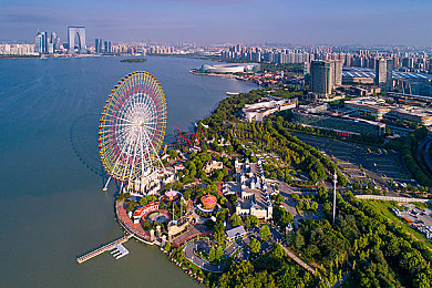 一区二区三区四区日韩：虚拟之旅：穿越日韩风华四境，探索乌托邦幻境-1