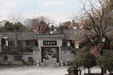 白丝校 脱白丝让我作文：校园作文“白丝”现象探析：教育改革，价值观重塑之路-1