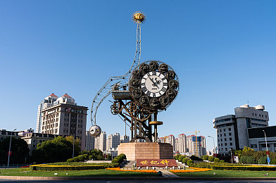 色多多深夜释放自己：“深夜狂欢来袭！‘色多多’全新升级，海量娱乐内容引爆你的业余时光”-2