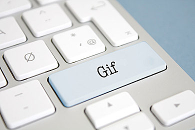西装男和西装帅Gay的背景故事：奇幻西装传奇，时尚力量共拯救-2