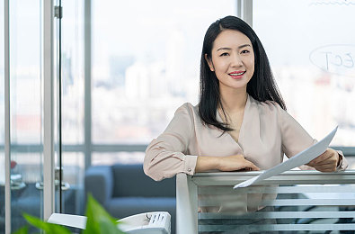 www.色呦呦呦：揭秘SEO奥秘，畅游“色呦呦呦”，引领游戏潮流攻略秘籍！