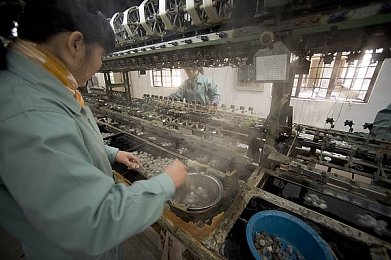 色情应用：揭秘视觉奇境：私密之旅中的多彩色情世界探秘-1
