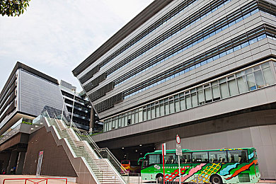 打扑克又疼又叫全程免费应用：扑克狂欢互动盛宴，免费畅玩不设限-3